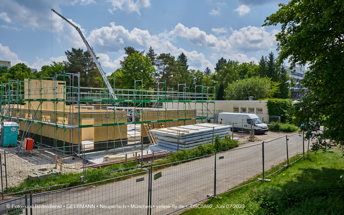 07.06.2023 - aktuelle Fotos von der »Baustelle zum Hort für Kinder« in Neuperlach in München